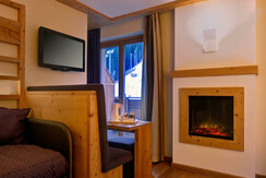 DETTAGLIO CAMINETTO CAMERA