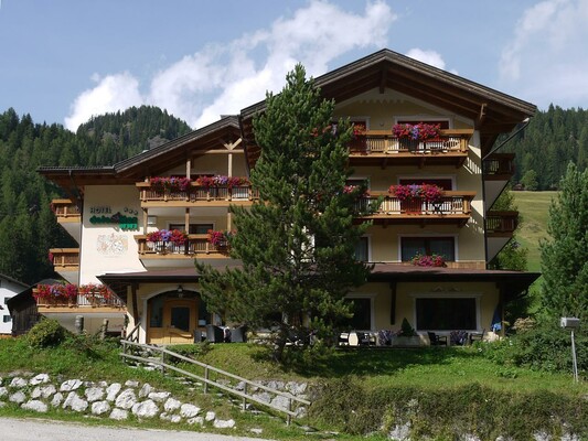 Dolomites Inn - Penia di Canazei - Val di Fassa
