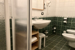 95DB8E85-3695-44F7-885B-11BEEFEC81D8