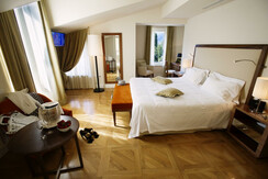 Du Lac et Du Parc Grand Resort -Romantic Suite 03