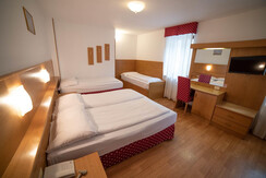 04102019-122_DSC1663