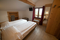 04102019-128_DSC1722