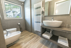 "Superior mit Seeblick" Zimmer