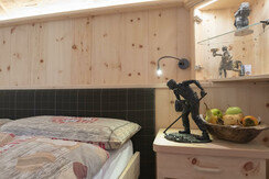 Marmolada_in_legno_cirmolo