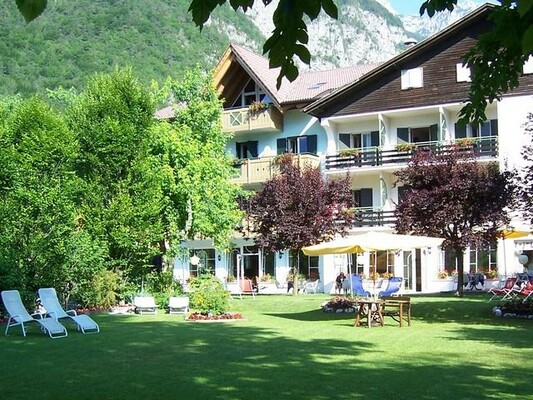 Hotel Bellariva Molveno Dolomiti di Brenta