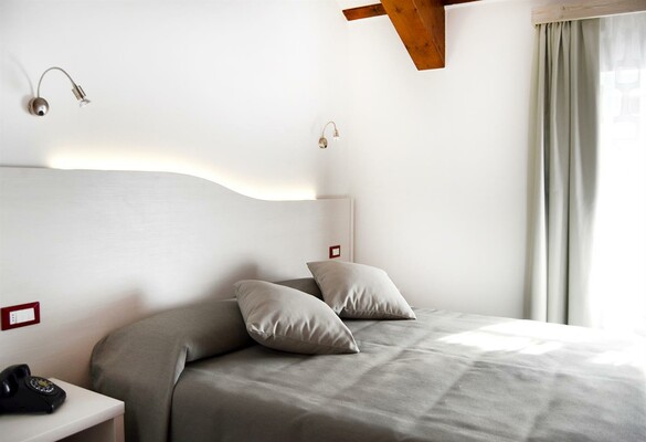 Garnì Seventy Design Rooms - Dimaro