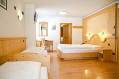 Camera famigliare Hotel Genzianella Ziano di Fiemm
