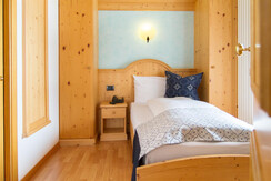 Camera Singola Hotel Genzianella Ziano di Fiemme T