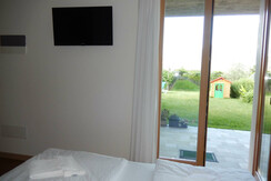 QUADRUPLE ROOM (2 connecting rooms)