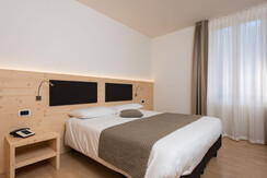 Hotel-Molveno stanza Charme2