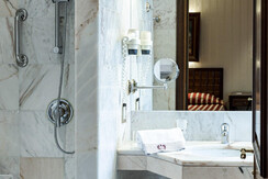 camera_deluxe_grand_hotel_trento_10