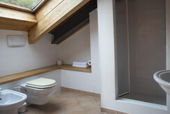 Mansarda - bagno stanza doppia MAP_9488_1