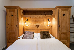 Stanza degli Specchi