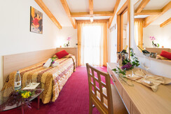 CAMERASINGOLA_BIOHOTELELITE_LEVICO_VALSUGANA