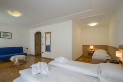 Stanza Famigliare Alpen 30 mq