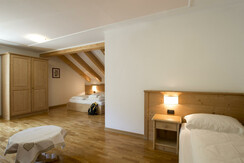 Stanza famigliare mansardata