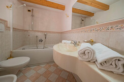 Suite Sassolungo bagno