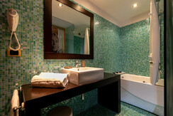 Hotel Isolabella Music Room