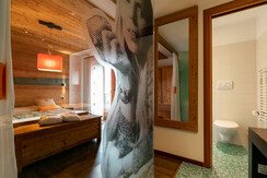 Hotel Isolabella Music Room