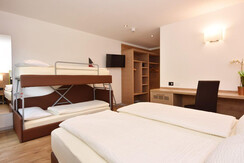 Hotel-Jan-Maria_Canazei_Quadrupla-Classic-Letto-Ca