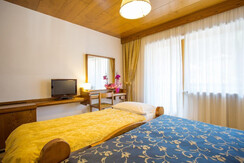 Hotel-Jan-Maria_Canazei_Tripla-Classic (1)