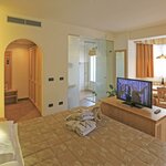  Фото Полулюкс