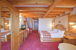 Family Suite Rododendro