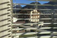 7B5207F5-B160-42C7-A99C-DF8BAD457BA2