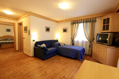 JuniorSuite-Hotel-Rita-01