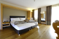 1 Abete panoramica camera2