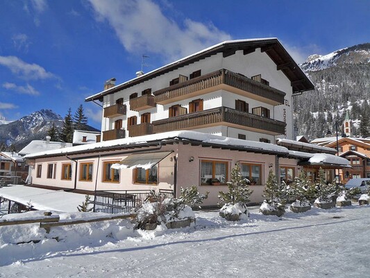Hotel Soreghina - Canazei - Fassatal - Winter