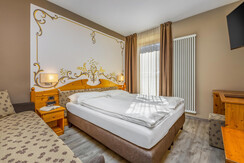 125A0246-Modifica-Modifica