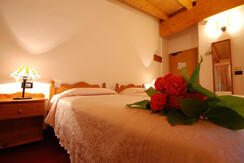 Hotel Job - Monclassico Camera 