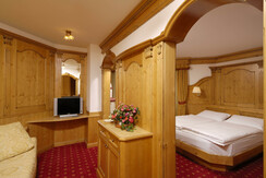 Junior Suite Dolomite