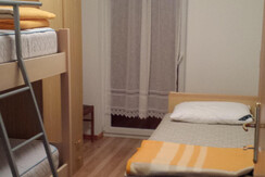 Camera letto castello piu singolo