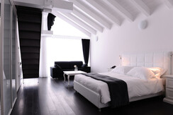 muu village-family room