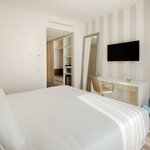Foto di STANDARD DOUBLE ROOM not refundable