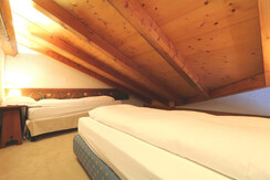 Hotel Bellacosta camera superior soppalco 2