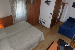 Camere25