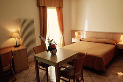 vacanza in montagna aparthotel Miralago Canzolino