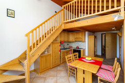 ATTIC living room (1)