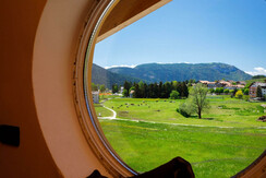 Vista da oblo' MANSARSA lato Ovest