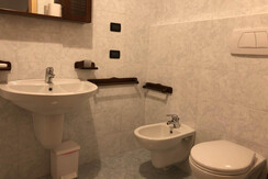 bagno in camera matrimoniale