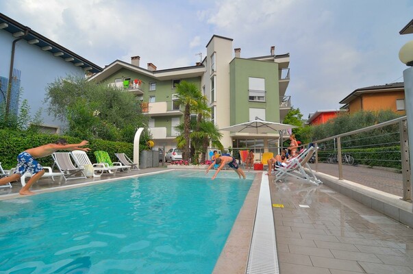 Residence Paradise Riva del Garda 01