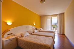 camera classic qudrupla