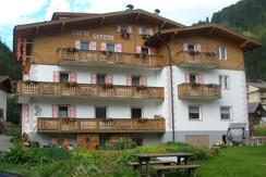 100 mt. from skiarea Belvedere SellaRonda