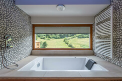 hydro-tube in romantic tower room