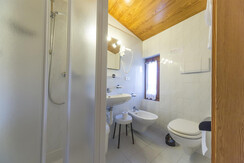 H TRENTINO intern 58