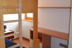 Stanza con letto a castello