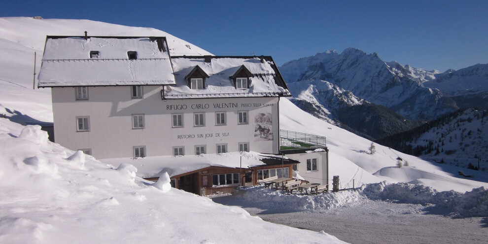 Alpine Schutzhütte Carlo Valentini - Canazei - Fassatal - Winter
